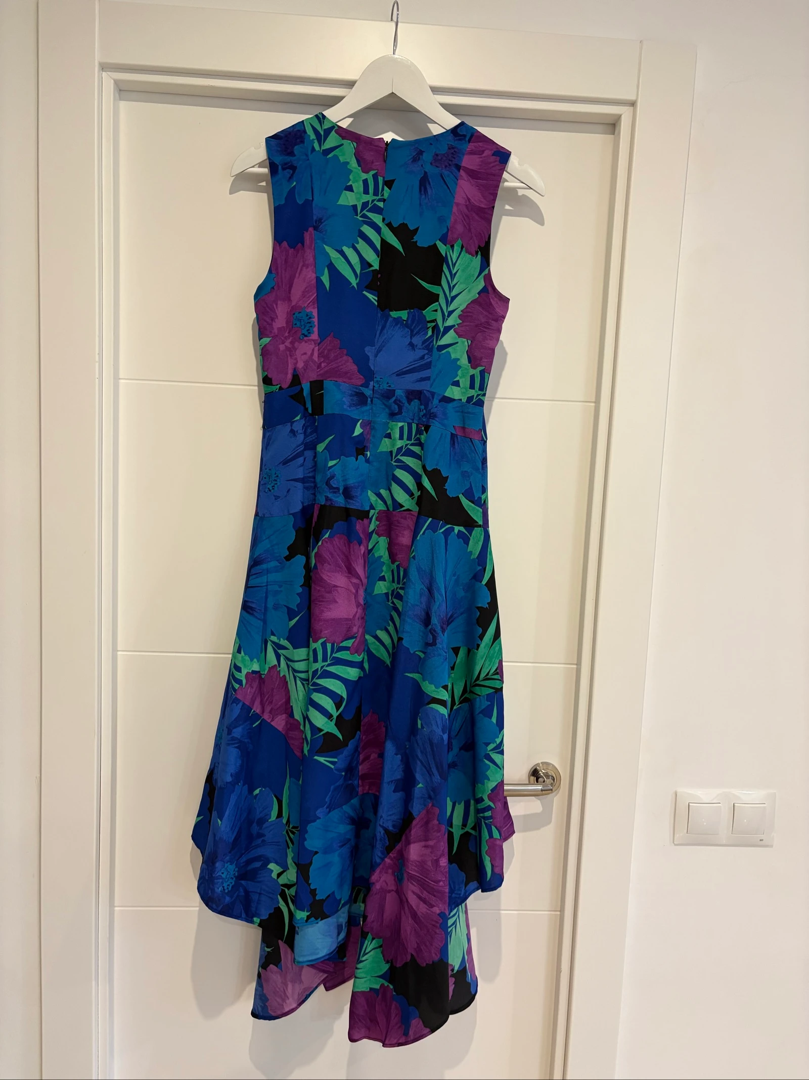 Calvin Klein jurk met bloemenprint blauw/paars, asymmetrisch, maat 4 (US) maat 36/38 – photo 5